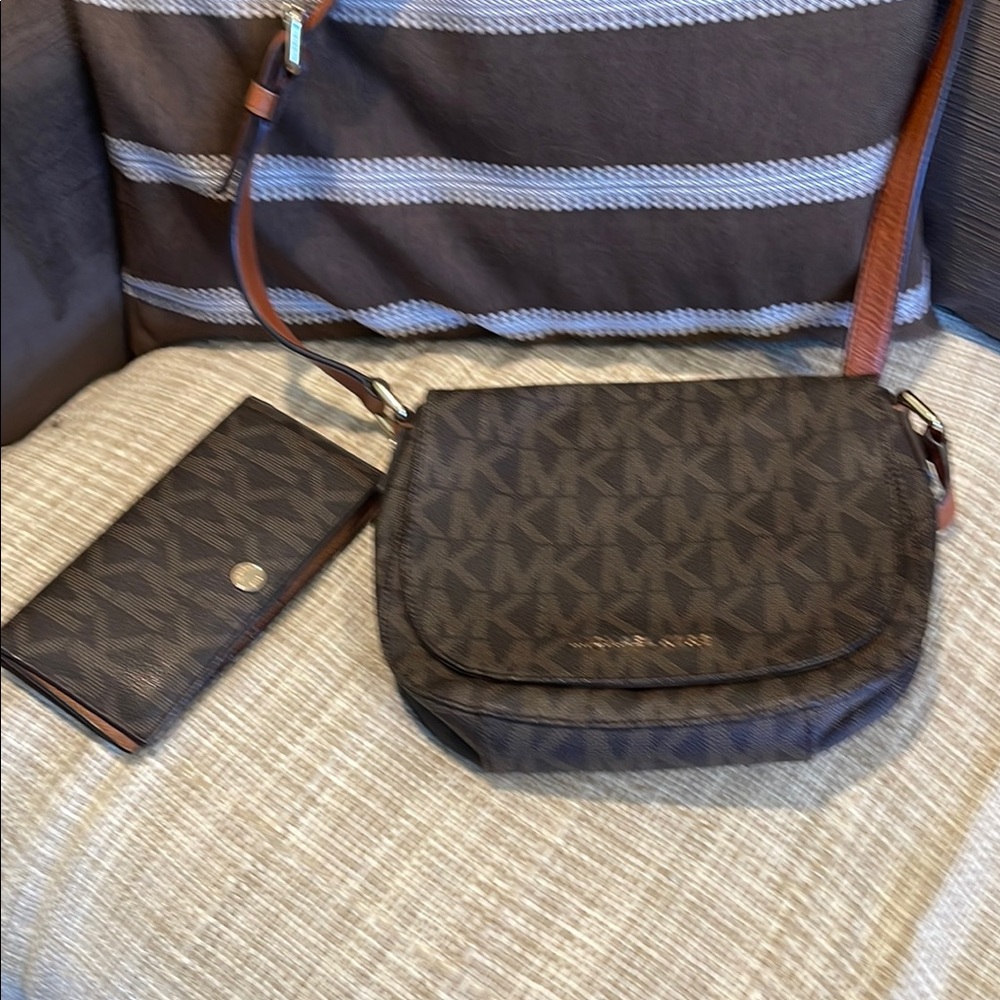 Michael Kors Brown Crossbody Bag and Wallet Set